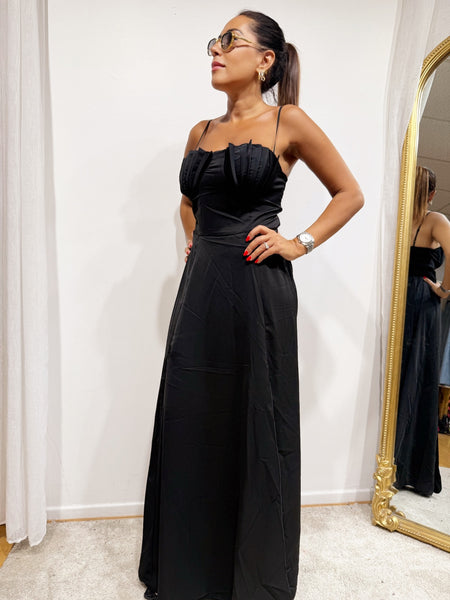 Robe Naomie