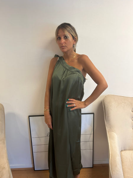 Robe Talia