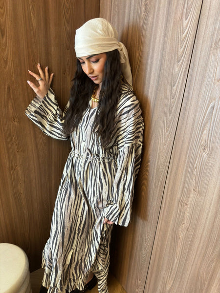 Robe Einat