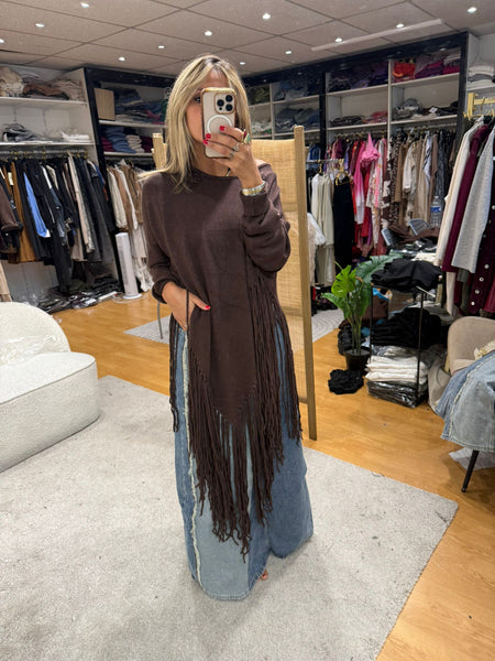 Poncho Lise