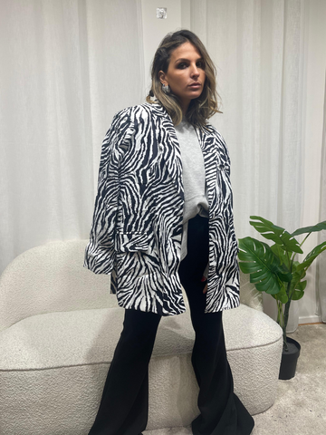 Veste Eïleen