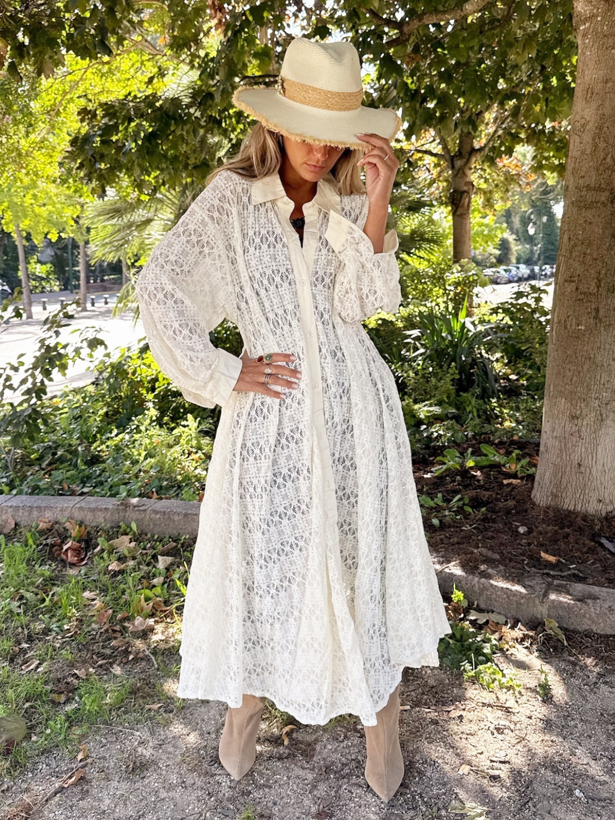 Robe longue en dentelle