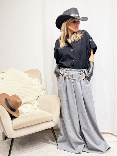 Pull manche courte à bouton Shana