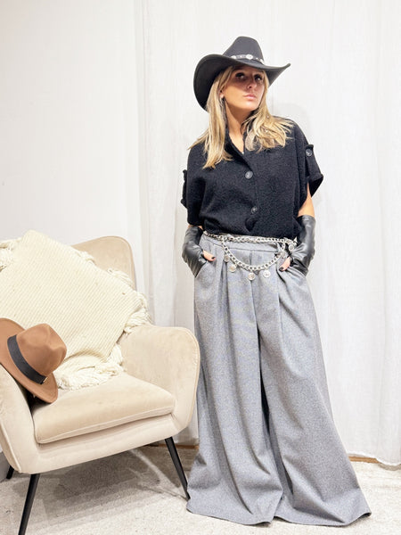 Pull manche courte à bouton Shana