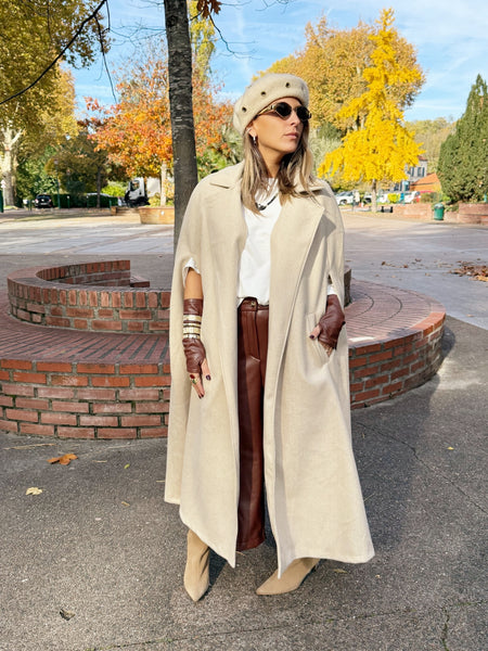 Pantacourt en cuir by Lisa